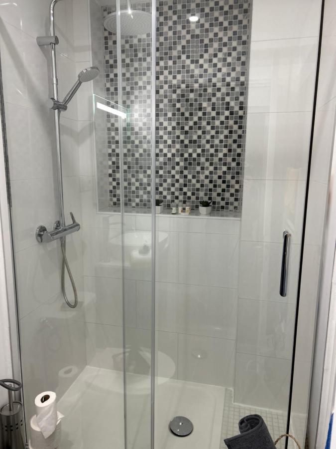 Proche De Paris Au Centre Confort Appartement Livry-Gargan